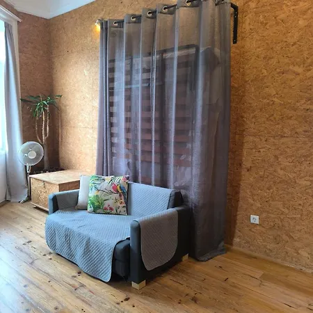 Train Апартаменты Авейру