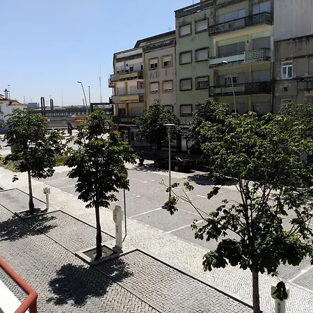 Апартаменты Train Авейру