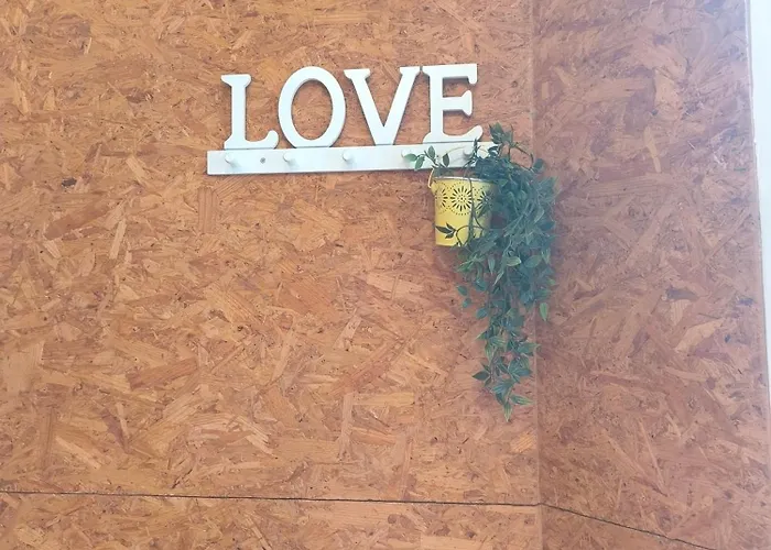 Train * אבאירו